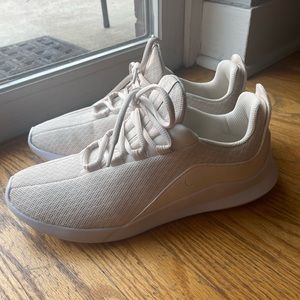 Nike off white/cream sneakers